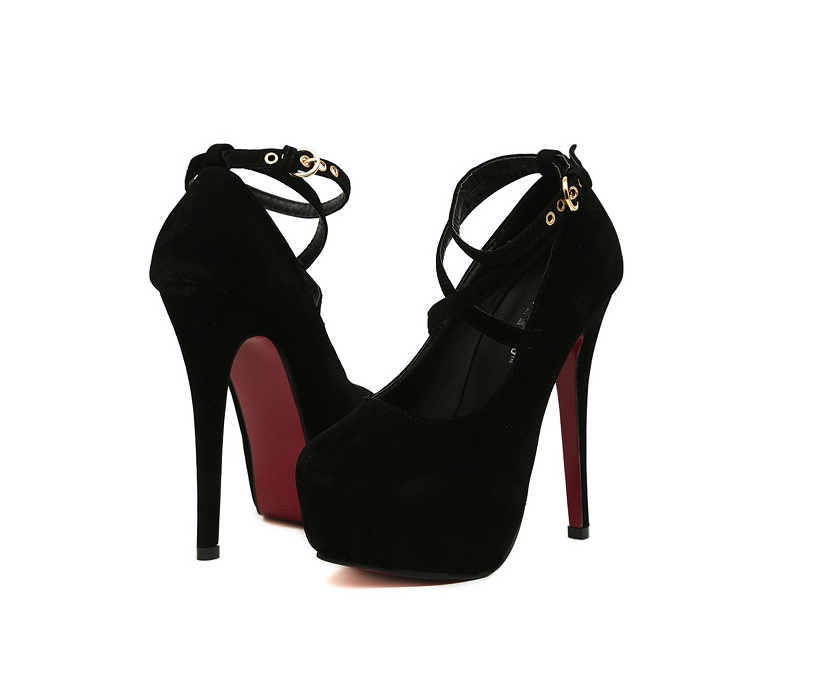 Darling Strap Pumps - Black on Luulla